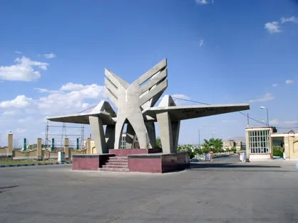 آخرین امیدمان این&zwnj; است که تا زمان حذف و اضافه مشکلات سامانه دانشگاه رفع شود!