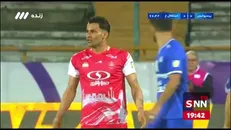 در دقیقه ۷۹گل پرسپولیس به استقلال خوزستان که آفساید اعلام شد