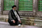 تجدید میثاق ابراهیم رئیسی با امام خمینی (ره) و شهدا