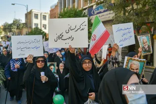 راهپیمایی بانوان فاطمی در شیراز