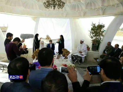 مراسم ازدواج دو دانشجوی علوم پزشکی کرمان در جوار مرقد شهید ادیبی برگزار شد