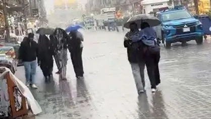 تصاویری زیبا از بارش شدید باران در حرمین کاظمین