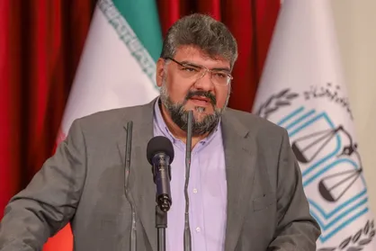 برقراری عدالت آموزشی با اجرای بی&shy;کم&shy;و&shy;کاست اسناد بالادستی