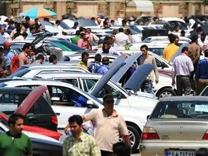 پشیمانی دلالان خودرو / توقف افزایش قیمت&zwnj;ها در بازار