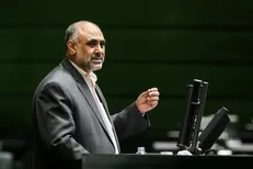 نیکبخت: با انحصاری‌شدن تامین مواد اولیه تولید مبارزه خواهم کرد