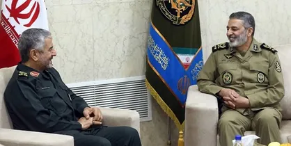 دیدار فرمانده کل سپاه پاسداران با فرمانده ارتش