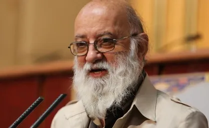 چمران: فرانسه عملاً برجام را ترک کرده/ ایران باید به تنهایی در برجام باقی بماند؟