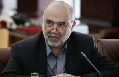 عابدزاده: به آخوندی یک تشکر بدهکارم / هیچگونه وابستگی سیاسی ندارم