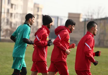 گل محمدی تمرین پرسپولیس را تعطیل کرد