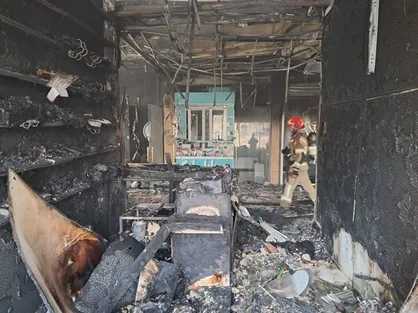 آتش سوزی مرکز خرید تهرانسر مهار شد