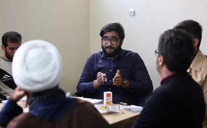 سِمَتی: باید با روحیه استکبارستیزی در مقابل فساد قد علم کنیم/ حقگو: بی&zwnj;توجهی به عدالت در بطن جامعه لطمات سنگینی به هویت اسلامی می&zwnj;زند
