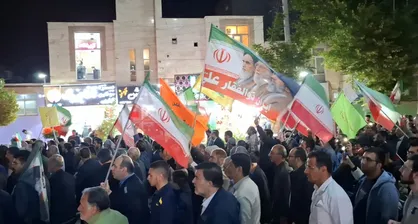 مردم چهارمحال و بختیاری استواری مسیر حماسه را به رخ کشیدند