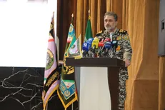 امیر الهامی: دشمن اگر خطایی کند پوزه‌اش به خاک مالیده خواهد شد + فیلم