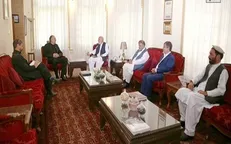 کرزی بر تحکیم روابط افغانستان با ایران تاکید کرد