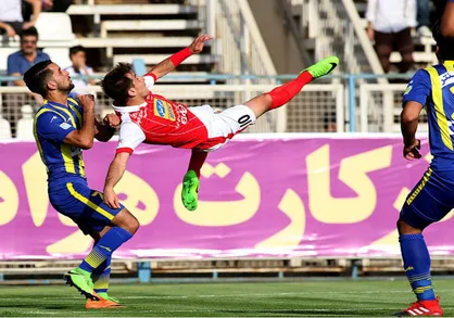 پرسپولیس با اقتدار صدر را پس گرفت/ تعویض&zwnj;های طلایی برانکو جواب داد