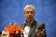 تلاش برای تنوع سازی مشاغل/ تمرکز بر روی مشاغل خاص