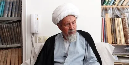 حجت&zwnj;الاسلام محمّدی گلپایگانی از آیت&zwnj;الله مؤمن عیادت کرد