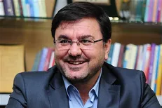 مربیان و کشتی گیران با قدرت بکارشان ادامه دهند