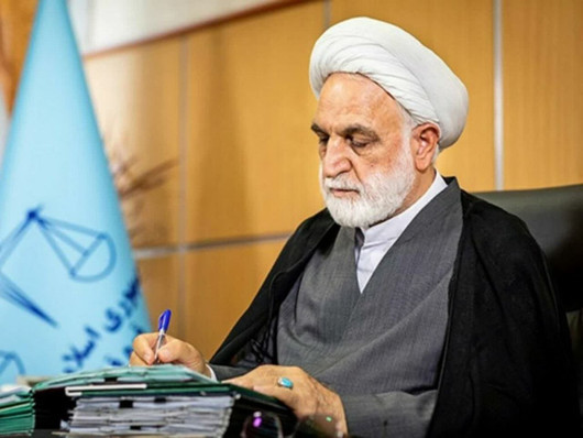 تا جایی که ممکن است اموال، مدارک و وسایل مردم را کمتر نگهداری کنید