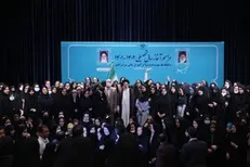 من اطمینان دارم حتما این نسل دشمن را ناکام خواهد گذاشت