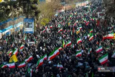 مردم حاضر در راهپیمایی روز قدس: امسال سال نابودی اسرائیل است/ ترامپ زیاد غلط زیادی می‌کند؛ هر کدام از ما ایرانی‌ها یک موشک هستیم + فیلم