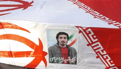 دانشجوی بسیجی ۲۱ ساله‌ای که برای وطن رفت