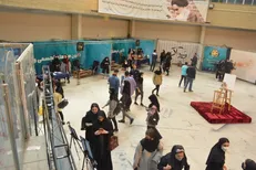 نمایشگاه خیریه نقاشی در دانشگاه تبریز  آغاز به کار کرد
