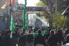 توصیف مراسم «علم‌بران» از زبان یک دانشجوی تفرشی/ هیئت دانشجویی دانشگاه تفرش دهه دوم محرم به عزاداری می‌پردازد