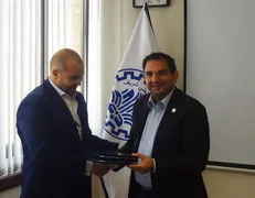 نمایندگی شرکت نستله در ایران از دانشگاه صنعتی شریف بازدید کرد