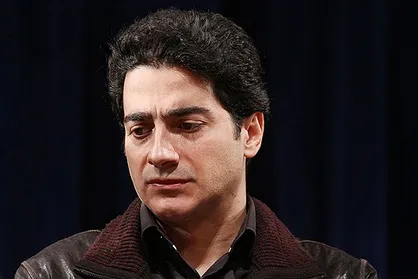 افتتاح جشنواره پارسی&zwnj;زبانان اروپا با آواز همایون شجریان