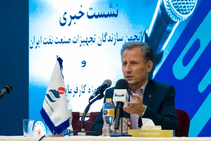 تقویت تعامل دولت سیزدهم و سازندگان تجهیزات صنعت نفت/ موانع داخلی برداشته شود