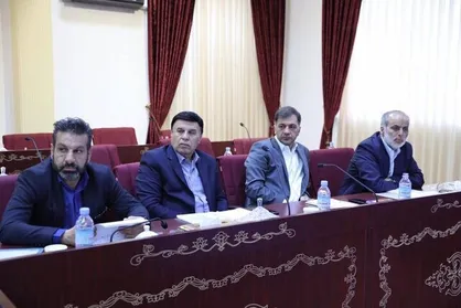 کریمی: وارث مشکلات مالی از گذشته هستیم/ مظلومی: حساب باشگاه صفر است