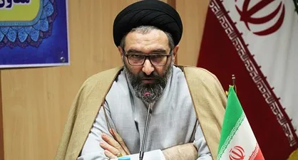 اولویت اصلی فعالیت&zwnj;های فرهنگی در دانشگاه آزاد باید مباحث قرآنی باشد