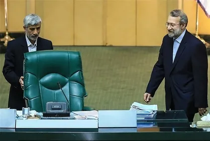 لاریجانی برای آخرین سال مجلس دهم رئیس ماند