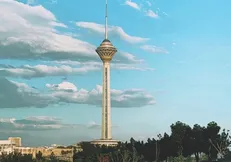 بازدید رایگان سالمندان از برج میلاد