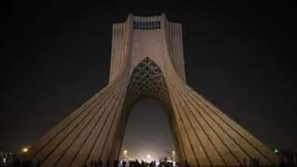 خاموشی برج آزادی در همدردی با جان&zwnj;باختگان حادثه بندر شهید رجایی