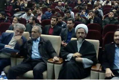 پزشکیان برای فرار از پاسخگویی، مراسم سخنرانی را ترک کرد