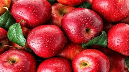 توزیع ۴۰۰ تن میوه شب عید در آذربایجان&zwnj;غربی