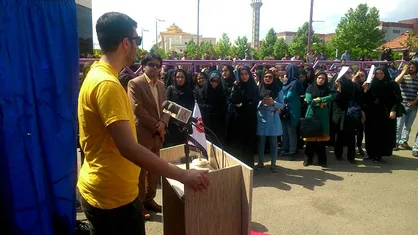 مسائل روز دانشگاه و دانشجو در تریبون منطقه آزاد دانشگاه آزاد کرج به بحث گذاشته شد