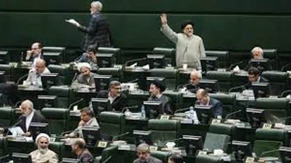 اسدی: ادعای وکیل ملت بودن در ادوار سابق در حد حرف باقی ماند / دهقان: فاصله بهارستان تا مردم باید کم شود