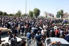گزارش روزانه‌ قراردادهای هپکو و آذرآب محقق نشده است/ کارگران پیگیر مطالباتشان هستند
