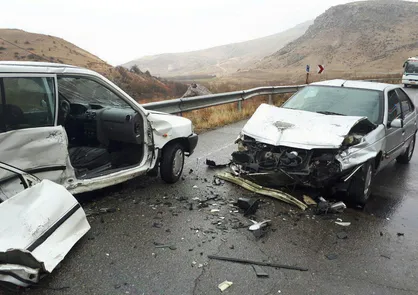 تصادف مرگبار در همدان با ٨ کشته و مصدوم