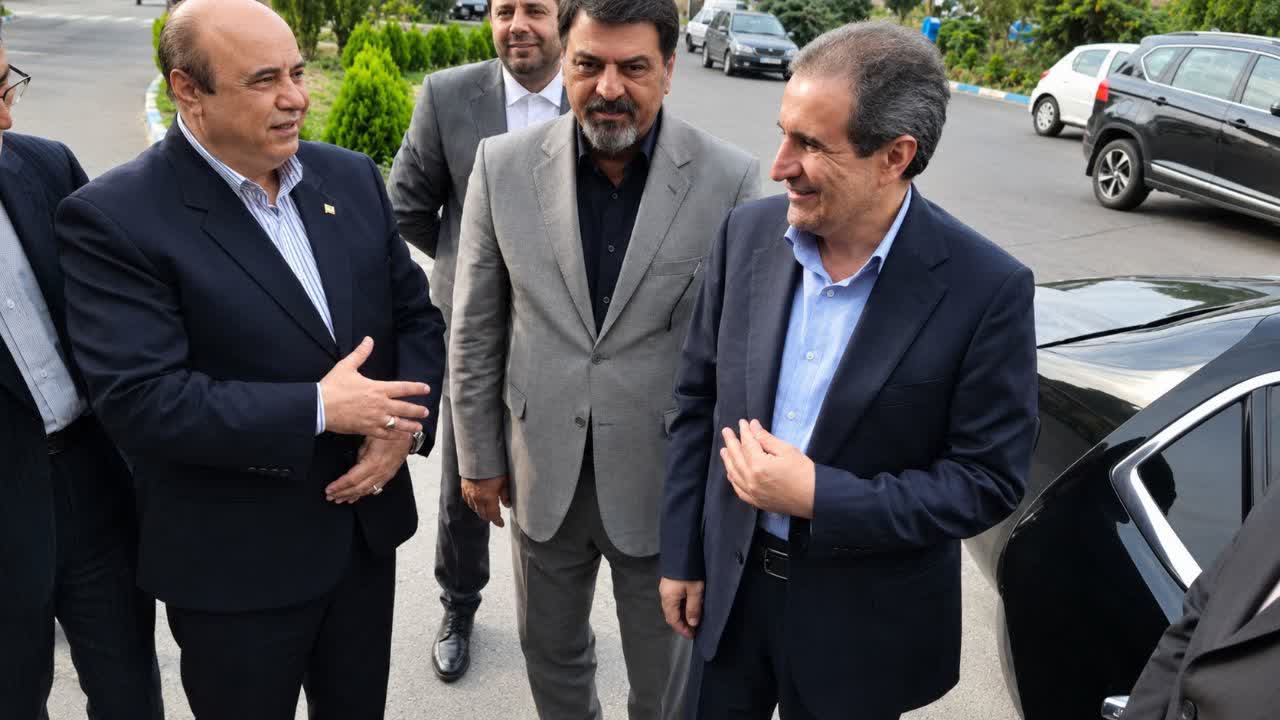 معاون وزیر صمت در قزوین؛ از ظرفیت صادراتی صنایع تا بررسی موانع تولید