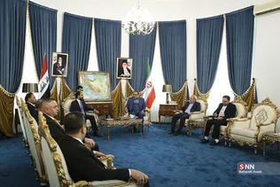 دیدار رئیس پارلمان عراق با علی شمخانی