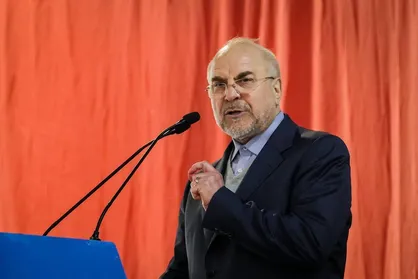 هشدار قاطع قالیباف به آمریکایی&zwnj;ها: همه گزینه&zwnj;ها روی میز است؛ هم دیپلماسی عزتمندانه و هم دفاع پشیمان&zwnj;کننده + فیلم