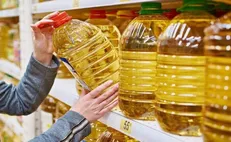 رسوب ۱۵۰ هزار تن روغن خام در بنادر