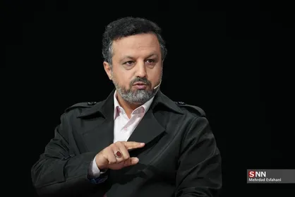 خاندوزی: دوگانه &laquo;تسلیم یا فروپاشی اقتصاد&raquo; دروغ است/ راه سوم، خروج از حلقه تحریم&zwnj;پذیری است