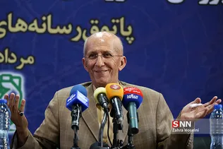 شانزدهمین نشست شنبه های انقلاب با موضوع مطبوعات 