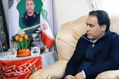 فیلم/ دیدار مهدوی&zwnj;کیا با خانواده شهید مدافع حرم و جاوید الاثر رضا فرزانه
