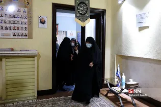 بررسی تاثیر نظام آموزشی بر هویت‌یابی دختران 